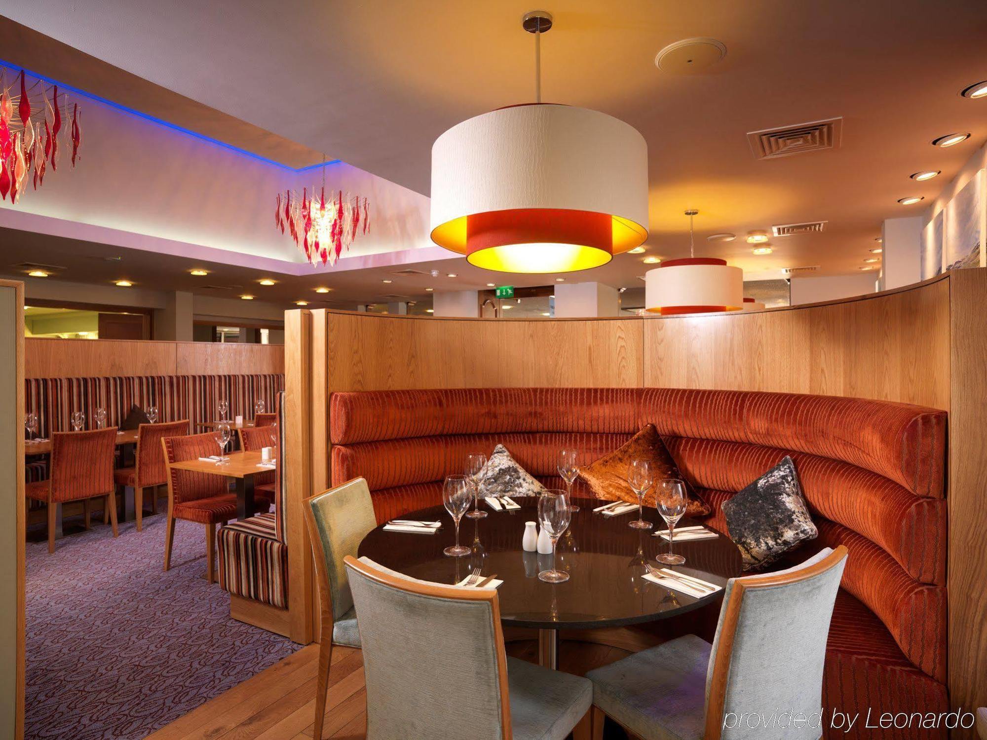 Leonardo Hotel Cheltenham Bagian luar foto