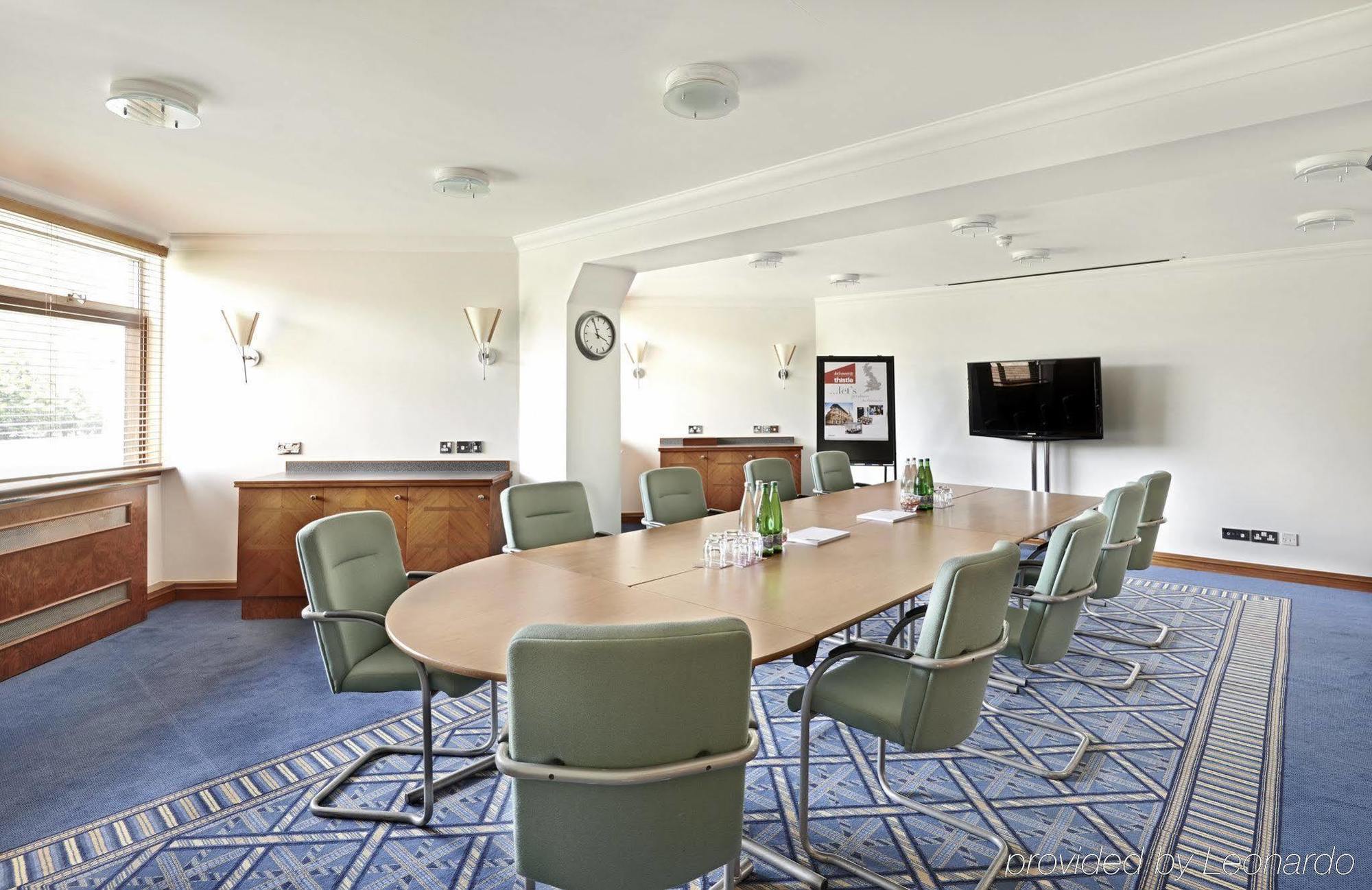 Leonardo Hotel Cheltenham Bagian luar foto